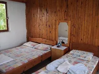 Casa de hóspedes Selen 3*